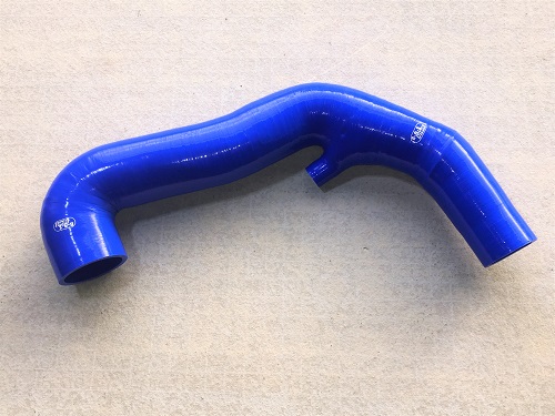 300TDI Defender Airbox To Turbo Hose Blue 6 Ply
